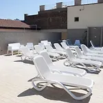 Sisters Hotel