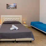 Sisters Hotel