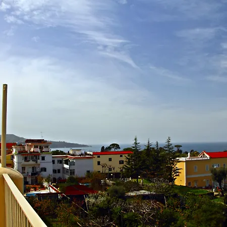 Sisters Hotel 3*