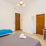 Hotel Sisters